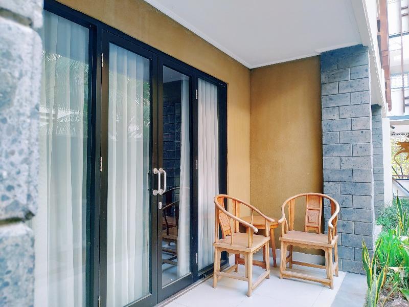 Swiss-Belinn Seminyak Buitenkant foto