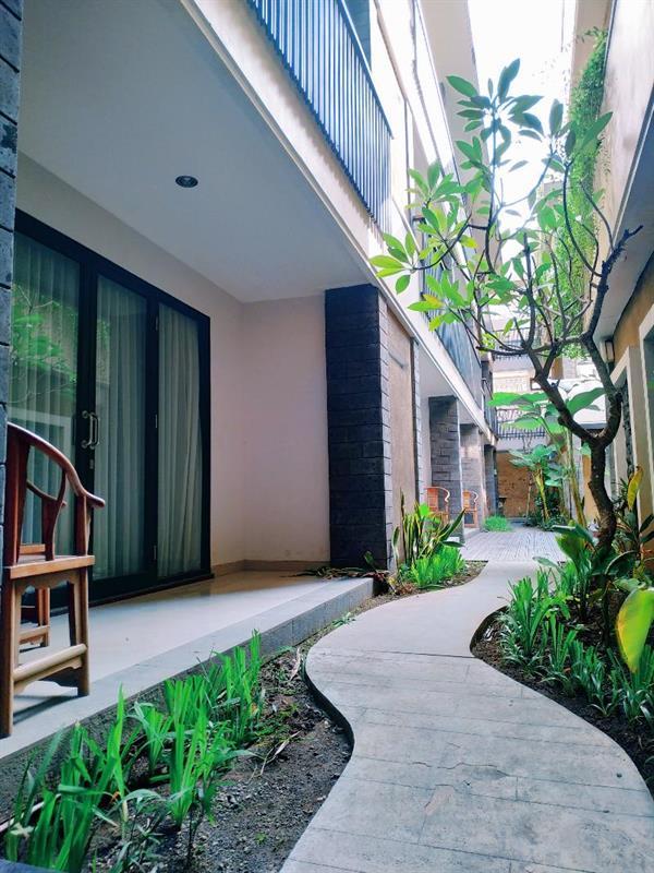 Swiss-Belinn Seminyak Buitenkant foto