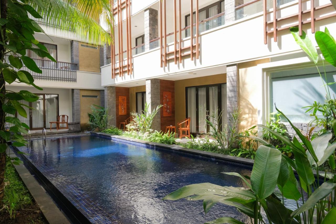 Swiss-Belinn Seminyak Buitenkant foto